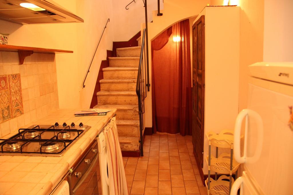 Delizioso Trilocale In Centro Montemerano Room photo